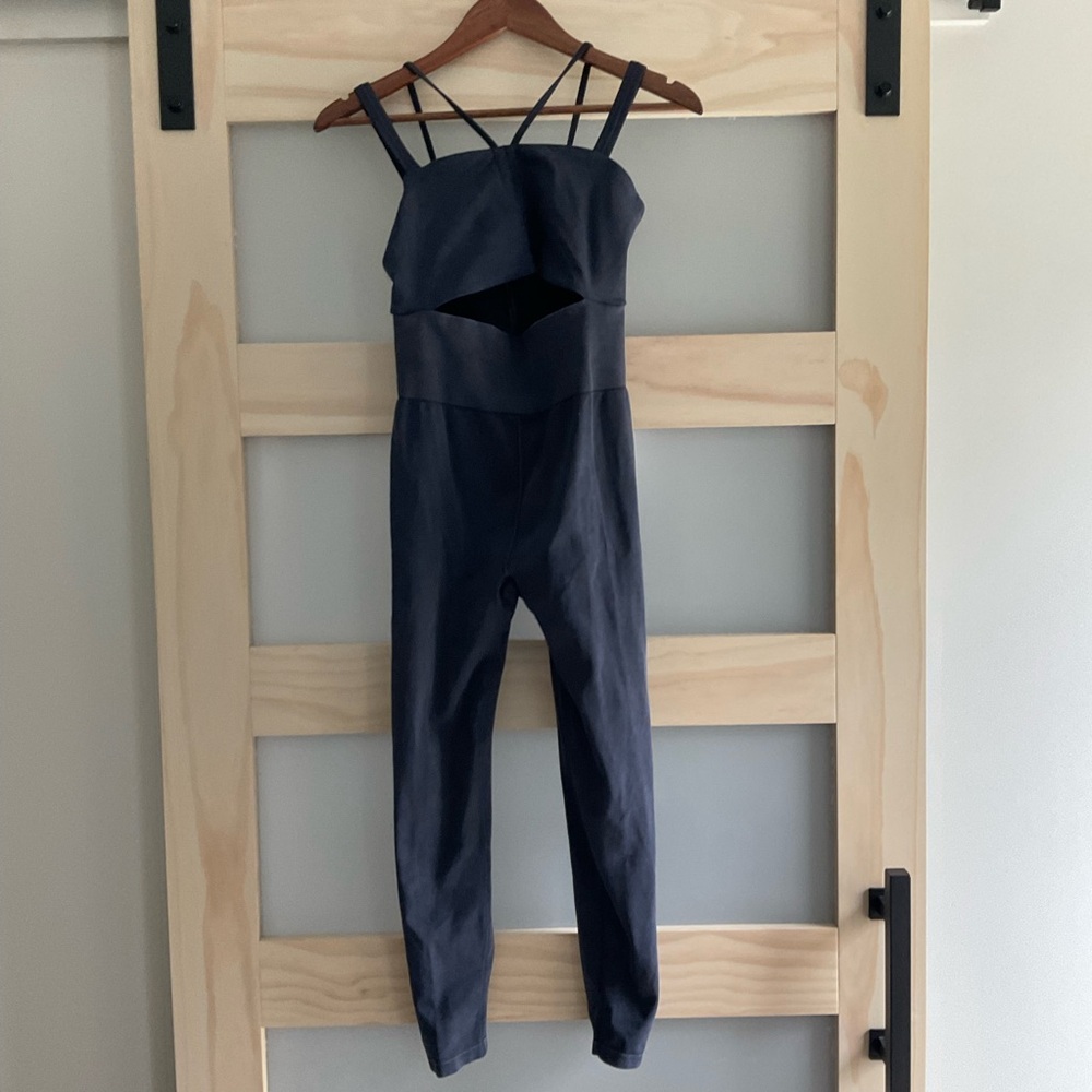Free People Movement Cutout Onesie Jumpsuit Navy Blue M/L Strappy Back - Picture 3 of 4